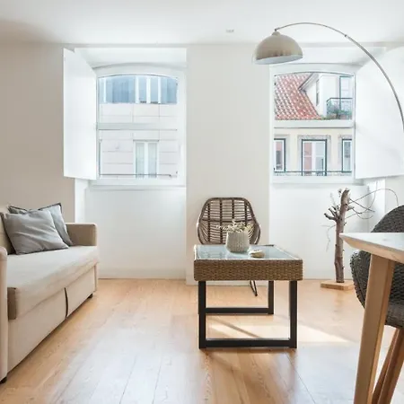 Plum Guide - Sandcastle Assembly Apartment